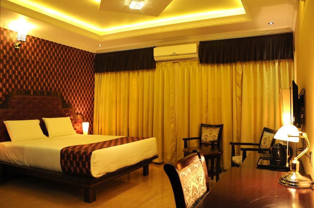 Jal Mahal Resort&Spa Mysore Zimmer foto
